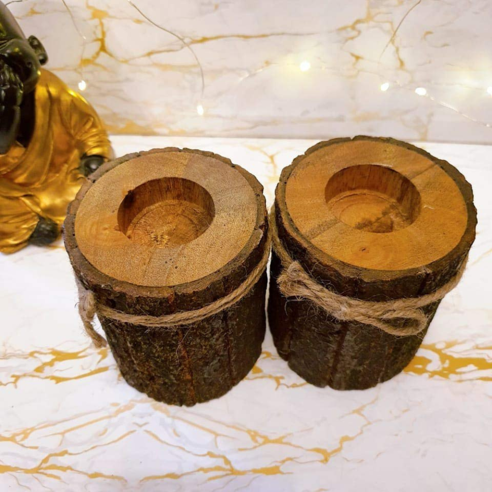 Wooden Candle Holder With Side Bark