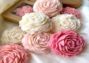 Peony Floating Candle