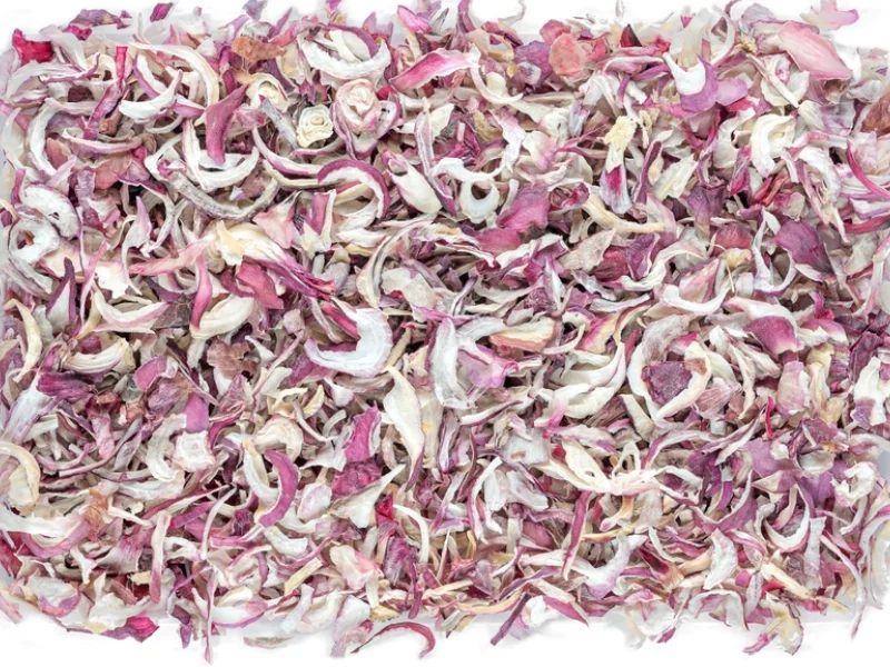 Dehydrated onion flakes 