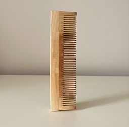 Single Teeth Lily Comb
