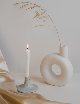 Scented White Candle